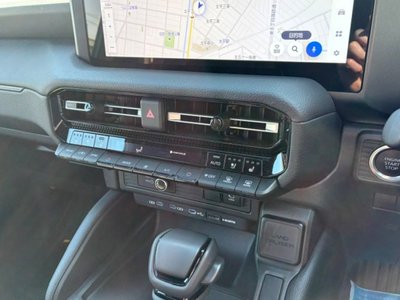 صورة مصغرة 13 لـ 2025 Toyota LAND CRUISER 250