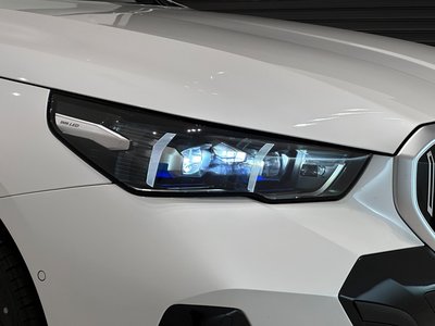 2026 BMW I5 TOURING photo 13