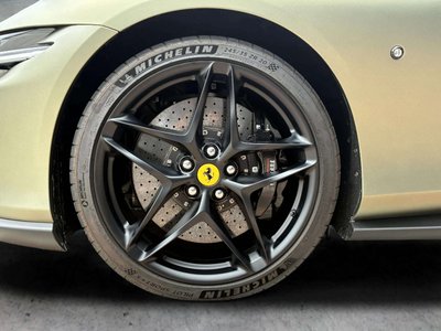 2025 Ferrari ROMA SPIDER thumbnail 26