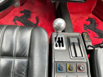 1988 Ferrari 328 GTS 照片 18
