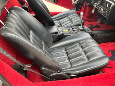 1988 Ferrari 328 GTS 照片 12