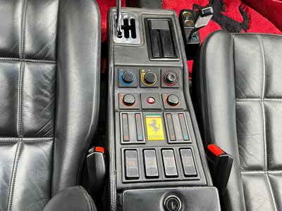 1988 Ferrari 328 GTS 照片 17