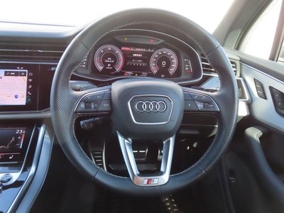 صورة مصغرة 9 لـ 2024 AUDI Q7