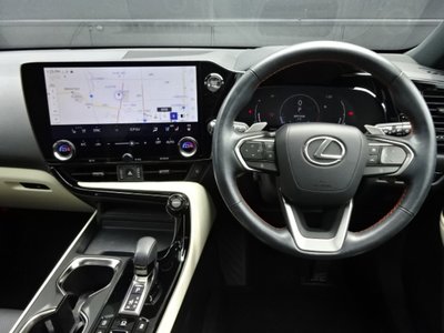 صورة مصغرة 15 لـ 2023 Lexus NX