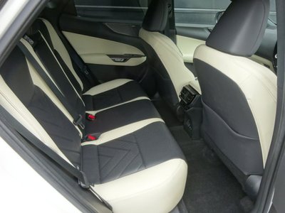 صورة مصغرة 12 لـ 2023 Lexus NX