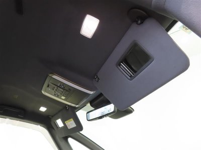 صورة 17 لـ 2025 Toyota ALPHARD