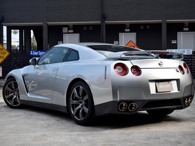 صورة 5 لـ 2007 Nissan GT-R