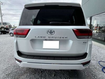 2023 Toyota LAND CRUISER 300 照片 42
