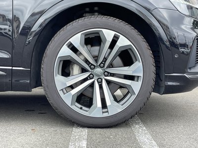 2019 AUDI Q8 照片 61