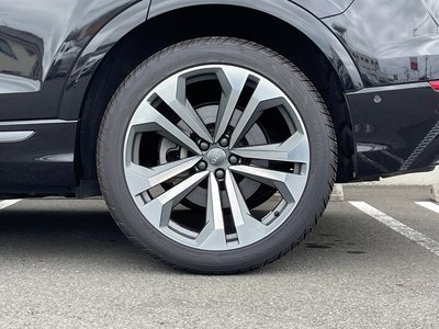 2019 AUDI Q8 照片 63