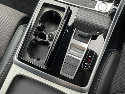 2019 AUDI Q8 照片 24