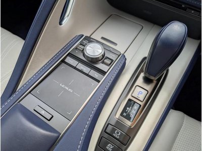 2018 Lexus LC — миниатюра 62