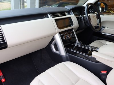 صورة 3 لـ 2017 LAND Rover RANGE ROVER