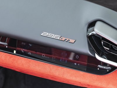 2025 Ferrari 296 GTS — миниатюра 22