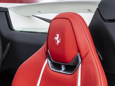 2025 Ferrari 296 GTS — фото 8