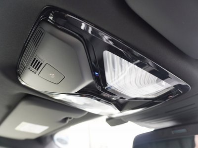 صورة 10 لـ 2026 BMW X5