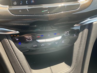 2026 Cadillac XT6 照片 45