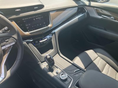 2026 Cadillac XT6 照片 37