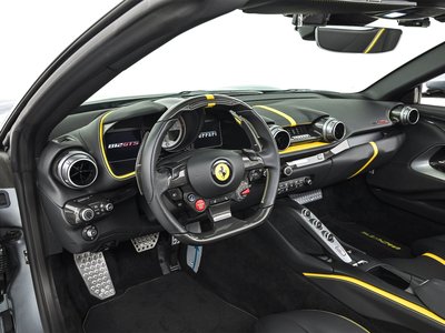 2022 Ferrari 812 GTS — фото 15