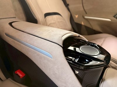 2024 Ferrari PUROSANGUE 照片 61