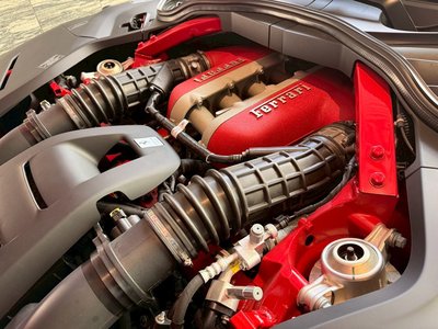 2024 Ferrari PUROSANGUE 照片 33