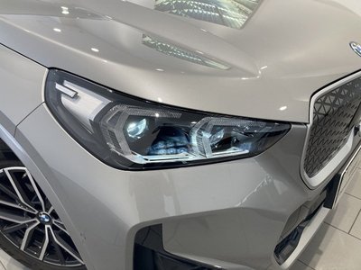 2026 BMW IX1 照片 9