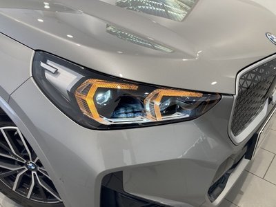 2026 BMW IX1 照片 8