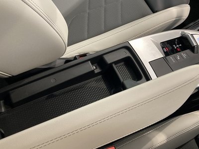 2026 BMW IX1 照片 35
