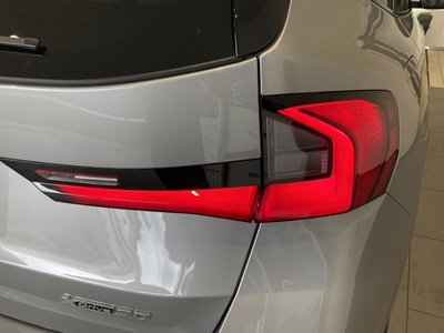 2026 BMW IX1 照片 33