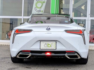 صورة 27 لـ 2017 Lexus LC