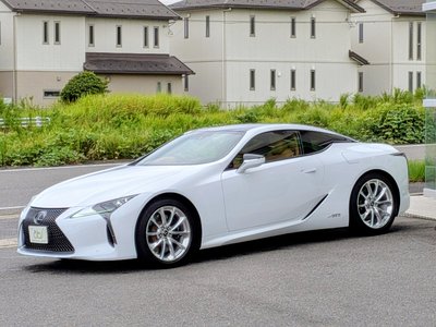 صورة 15 لـ 2017 Lexus LC
