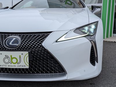صورة 7 لـ 2017 Lexus LC