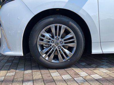 صورة 51 لـ 2026 Toyota ALPHARD
