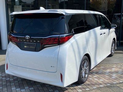 صورة 33 لـ 2026 Toyota ALPHARD