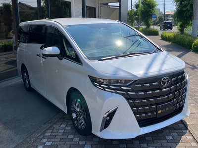 صورة 28 لـ 2026 Toyota ALPHARD