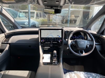 صورة 53 لـ 2026 Toyota ALPHARD