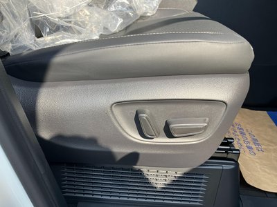 صورة 100 لـ 2026 Toyota ALPHARD