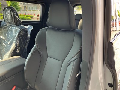 صورة 106 لـ 2026 Toyota ALPHARD