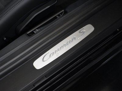 2014 Porsche CAYMAN thumbnail 26