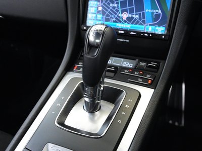 2014 Porsche CAYMAN thumbnail 35