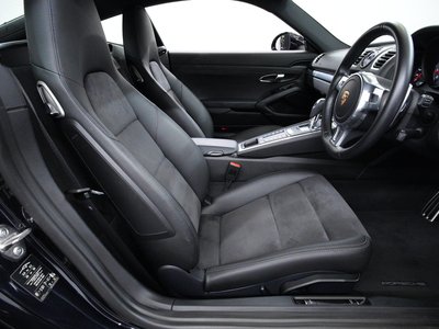 2014 Porsche CAYMAN thumbnail 24