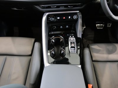 صورة 25 لـ 2025 AUDI Q5 SPORTBACK