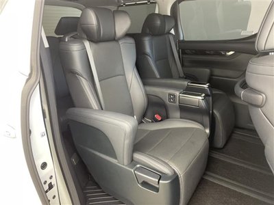 2023 Toyota ALPHARD thumbnail 22