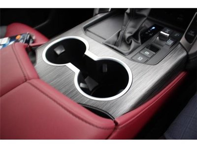 2024 Toyota LAND CRUISER 300 thumbnail 57