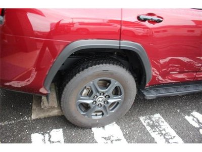 2024 Toyota LAND CRUISER 300 thumbnail 21