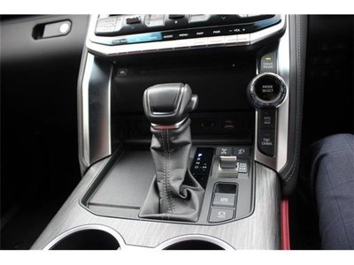 2024 Toyota LAND CRUISER 300 thumbnail 56