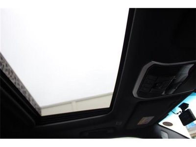 2024 Toyota LAND CRUISER 300 thumbnail 50