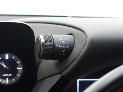 2022 Lexus ES thumbnail 21