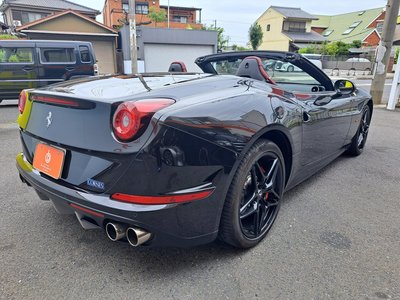 2015 Ferrari CALIFORNIA T — фото 12