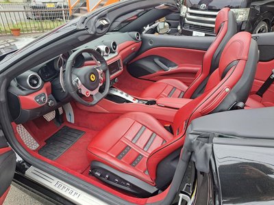 2015 Ferrari CALIFORNIA T 照片 20